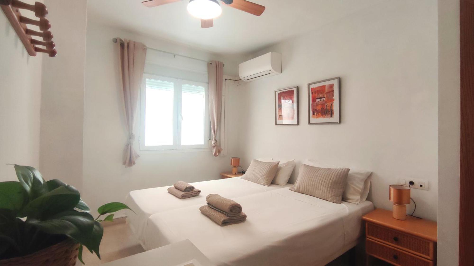 Apartamento Ventura - Cerca Del Centro De La Ciudad Málaga Eksteriør bilde